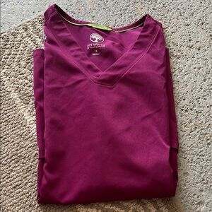 Healing Hands Women's Top in Rich Burgundy